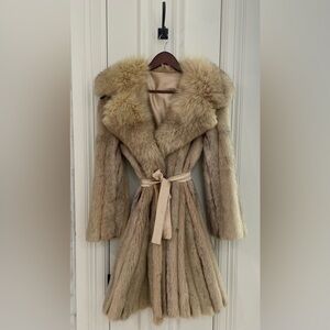 Vintage Mink Fur Coat with Fox Fur Collar